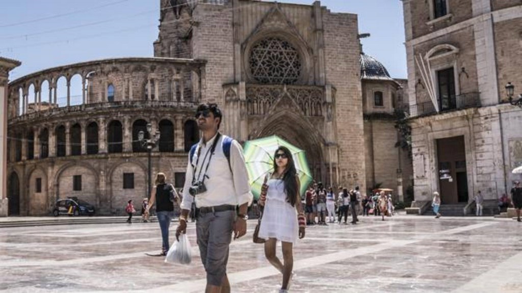 За первые четыре месяца 2019 года Валенсийское Сообщество посетило почти два с половиной миллиона иностранных туристов, что на 2.1% больше показателя 2018 года.